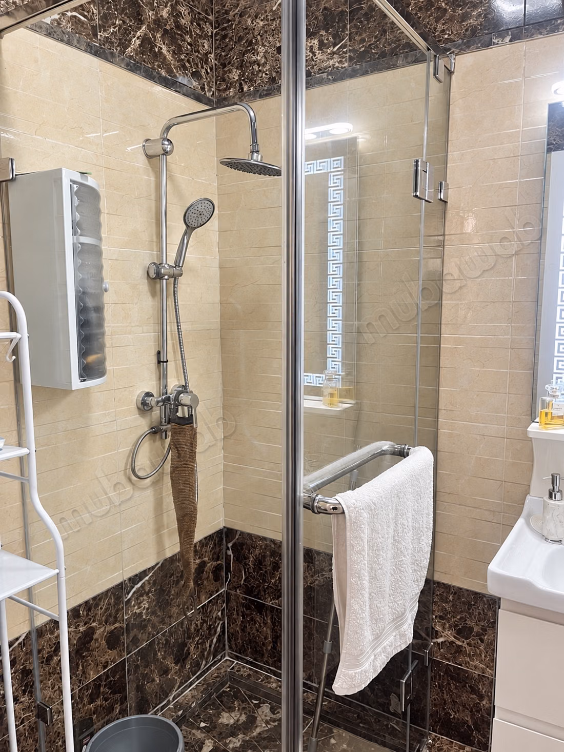 102 m² Apartment Fully Renovated and Equipped