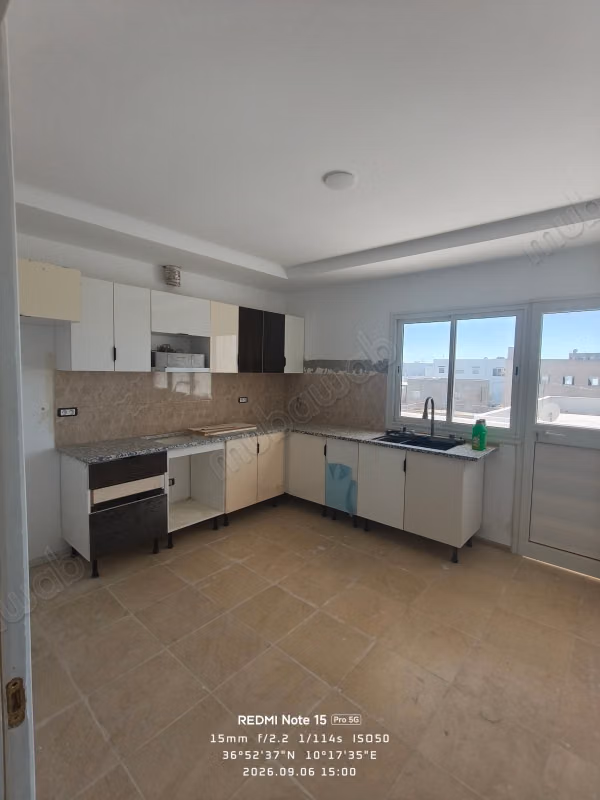 Appartement à louer à Bhar Lazreg. 
2 chambres agréables