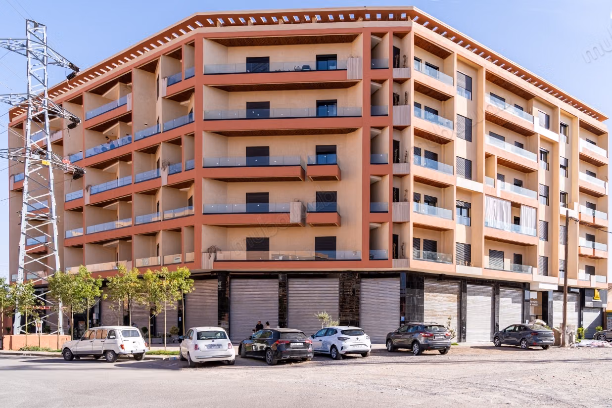 Rental of an apartment in Hivernage. Area 44 m². Furnished