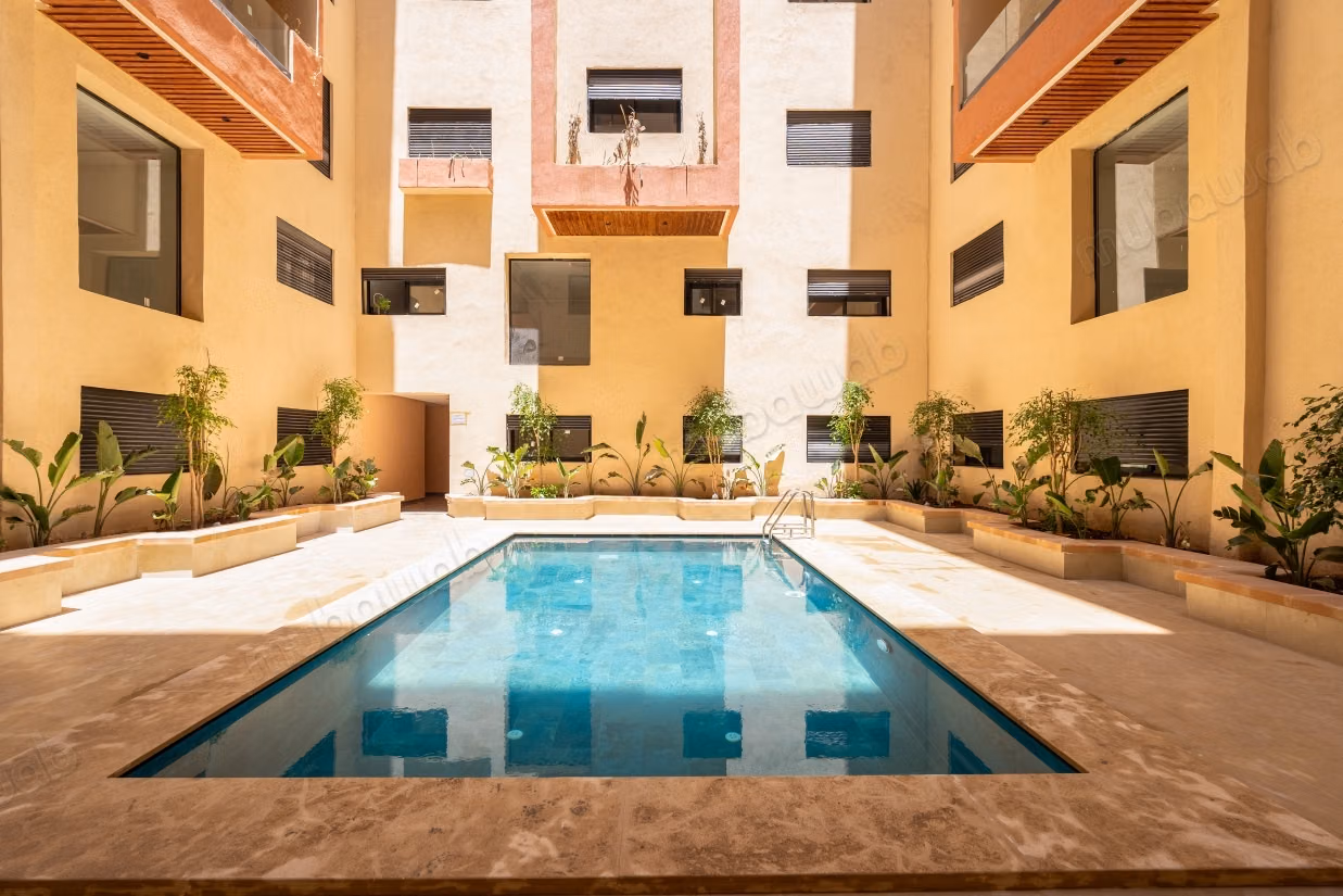Rental of an apartment in Hivernage. Area 44 m². Furnished