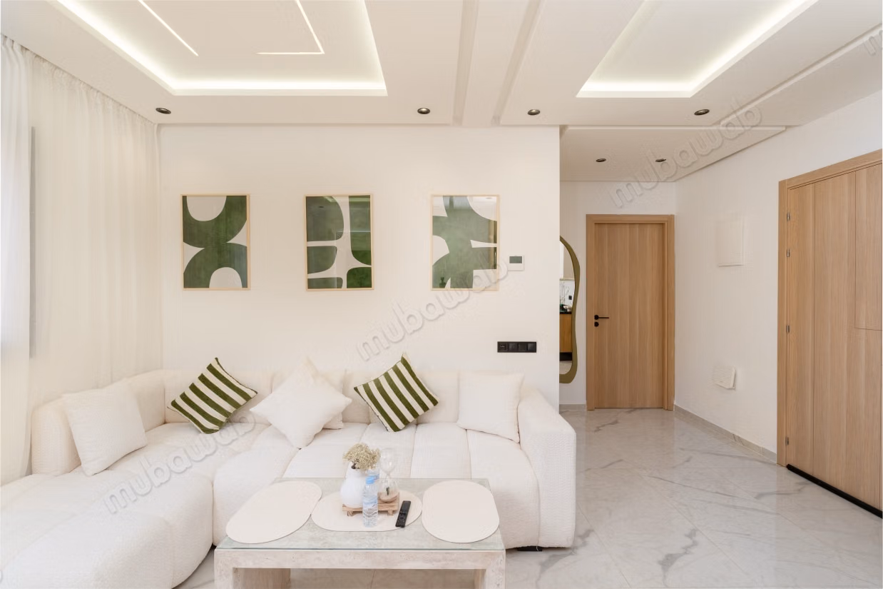 Rental of an apartment in Hivernage. Area 44 m². Furnished