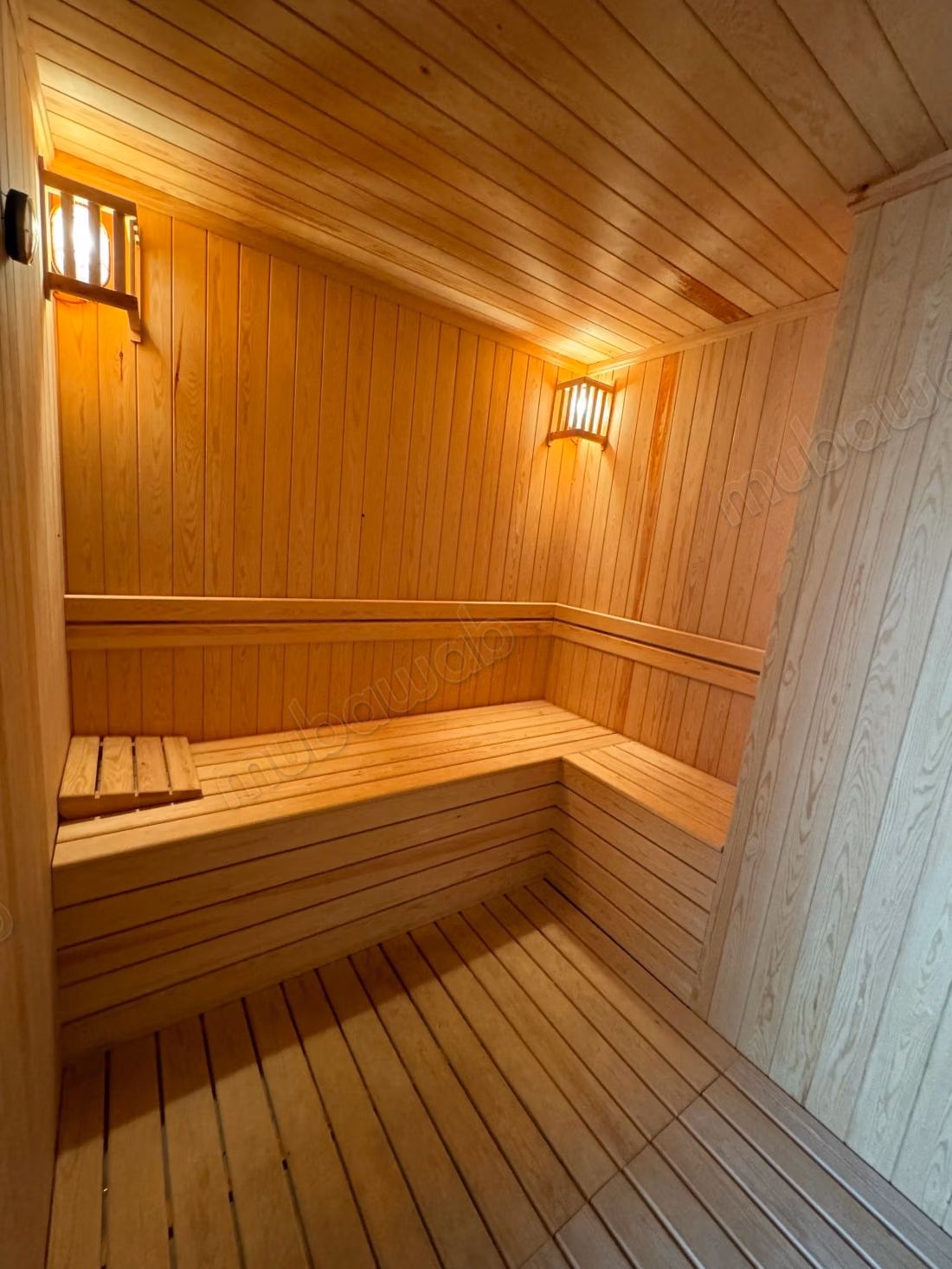 Seizoensverhuur in Tanger City Center. 2 comfortabele kamers. Terras en lift