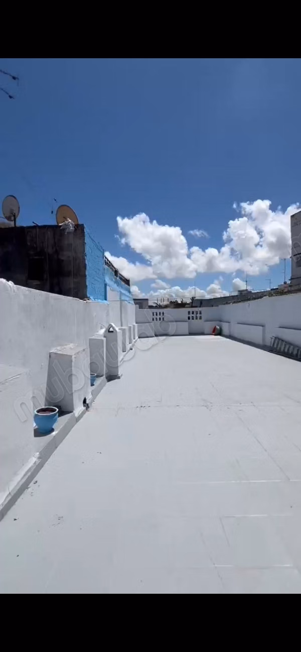 Vend appartement à Marchan. 
6 pièces