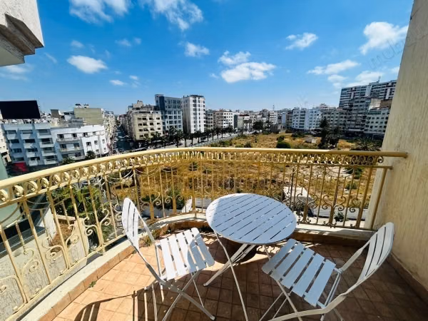 Joli appartement dernier etage jolie vue