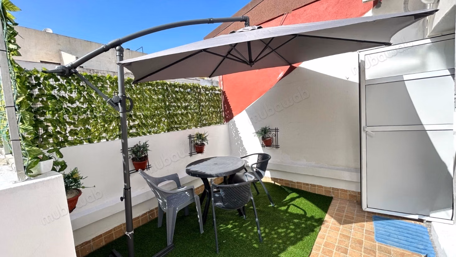 Appartement 2 chambres et grande terrasse 
Belbachir