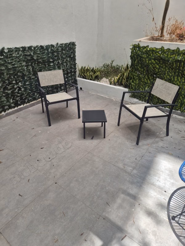 Affitto di un appartamento a Racine. 2 stanze. Ascensore e garage