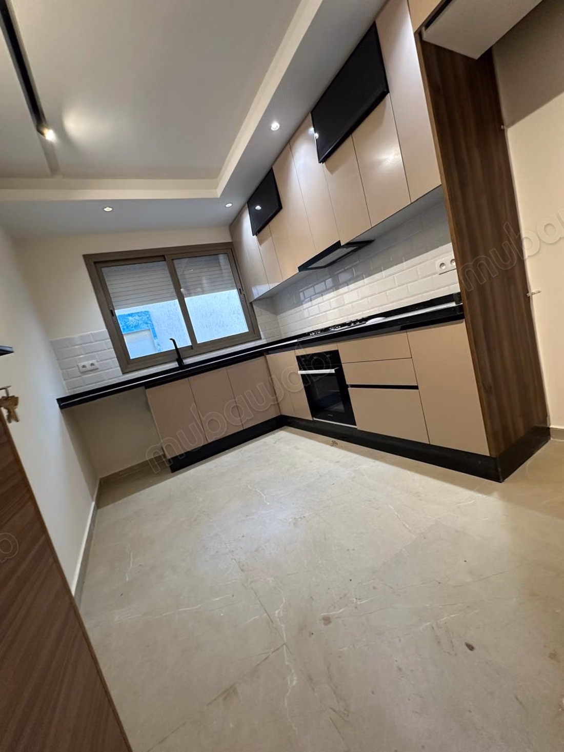 Appartment à vendre à Martil. Surface totale 67 m². Ascenseur