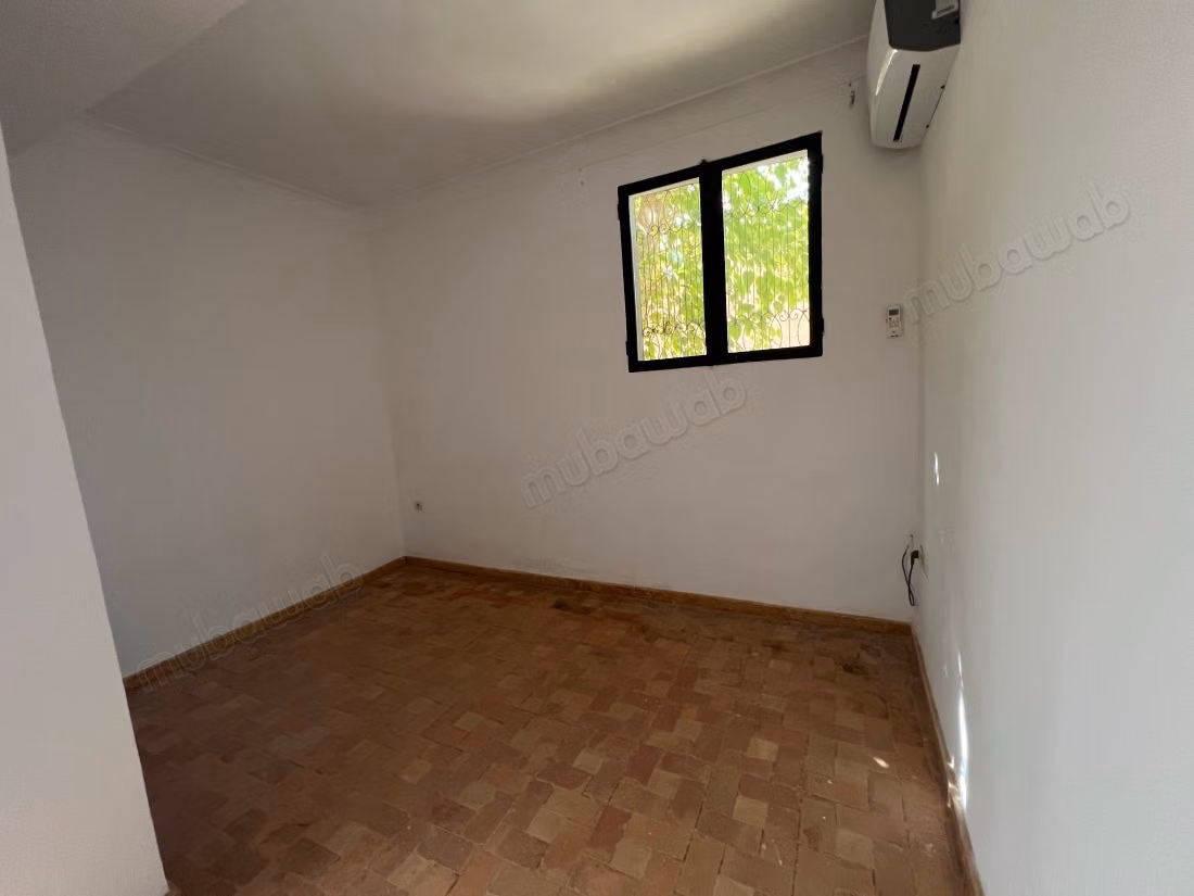 Luxury house for rent in Ennakhil Palmeraie. 4 comfortable rooms. Garden and terrace