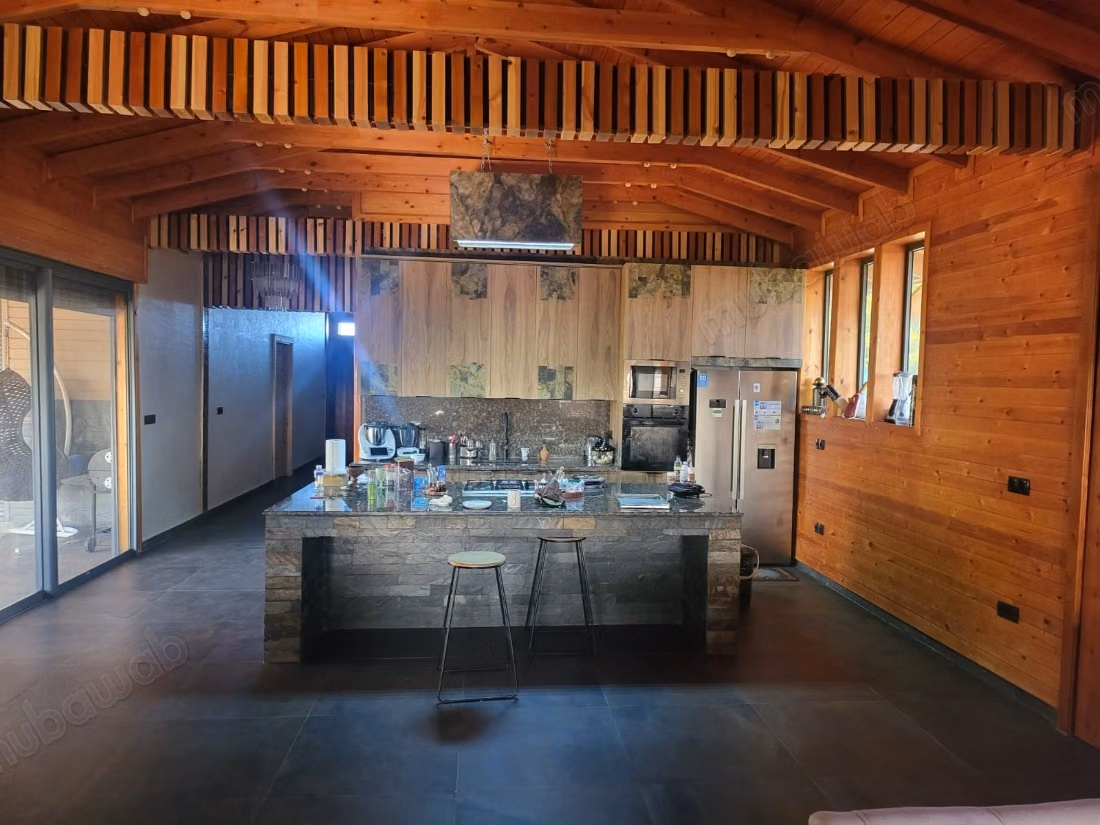 Mooie boerderij te koop in Sidi Allal El Bahraoui. Oppervlak 22000 m²