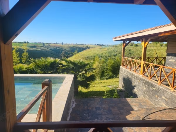 Mooie boerderij te koop in Sidi Allal El Bahraoui. Oppervlak 22000 m²