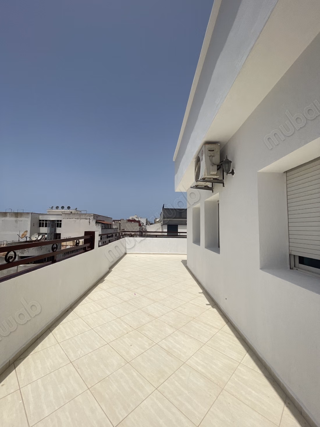 Dakterras met groot privéterras in Kenitra