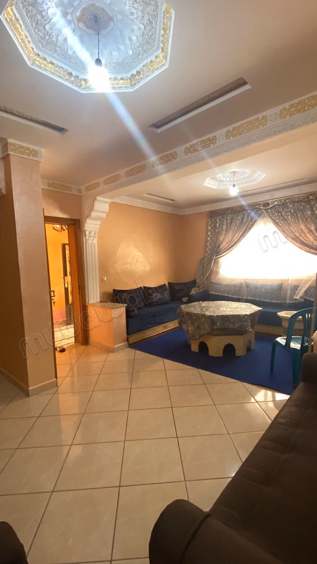 Appartement à vendre à M'diq. 2 grandes pièces. Meublé