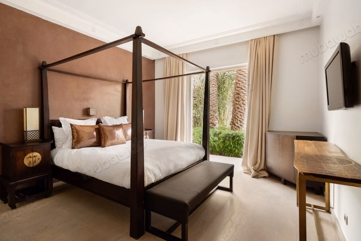 Prestigious Guest House & SPA for Sale - Palmeraie of Marrakech