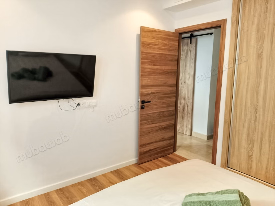 Luxe 3 slaapkamer airconditioned suite garage 2 badkamers balkon