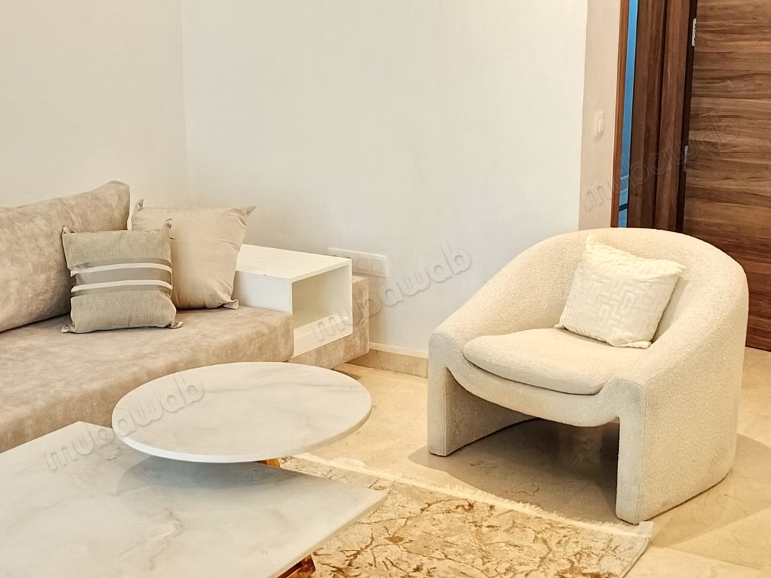 Luxe 3 slaapkamer airconditioned suite garage 2 badkamers balkon