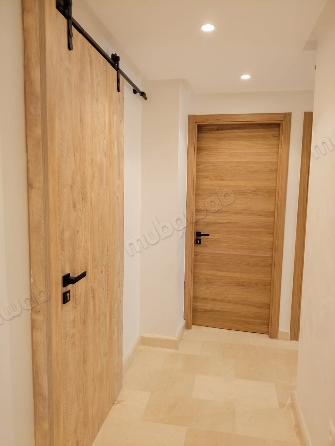 Luxe 3 slaapkamer airconditioned suite garage 2 badkamers balkon