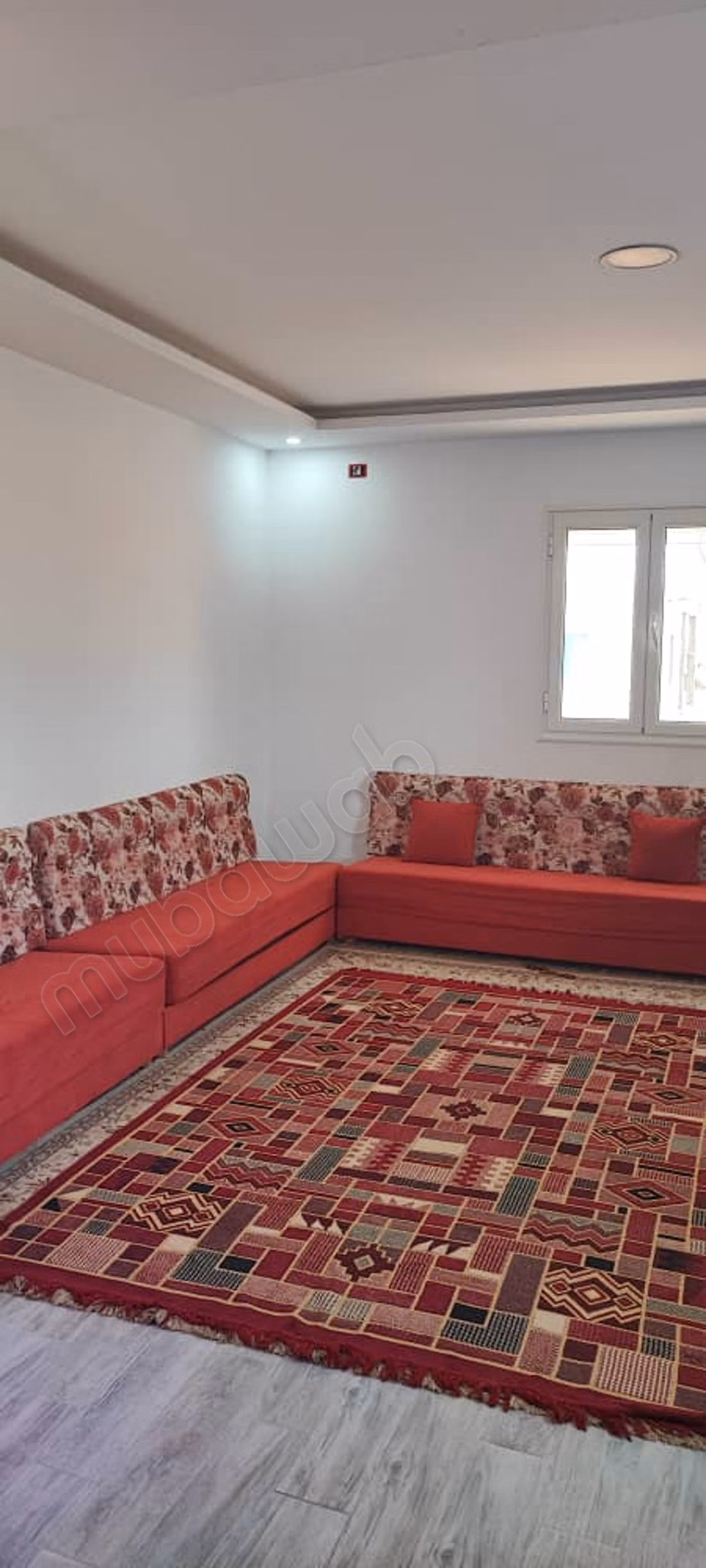 Superbe maison à vendre à Houmt Souk. 
Superficie 200 m²