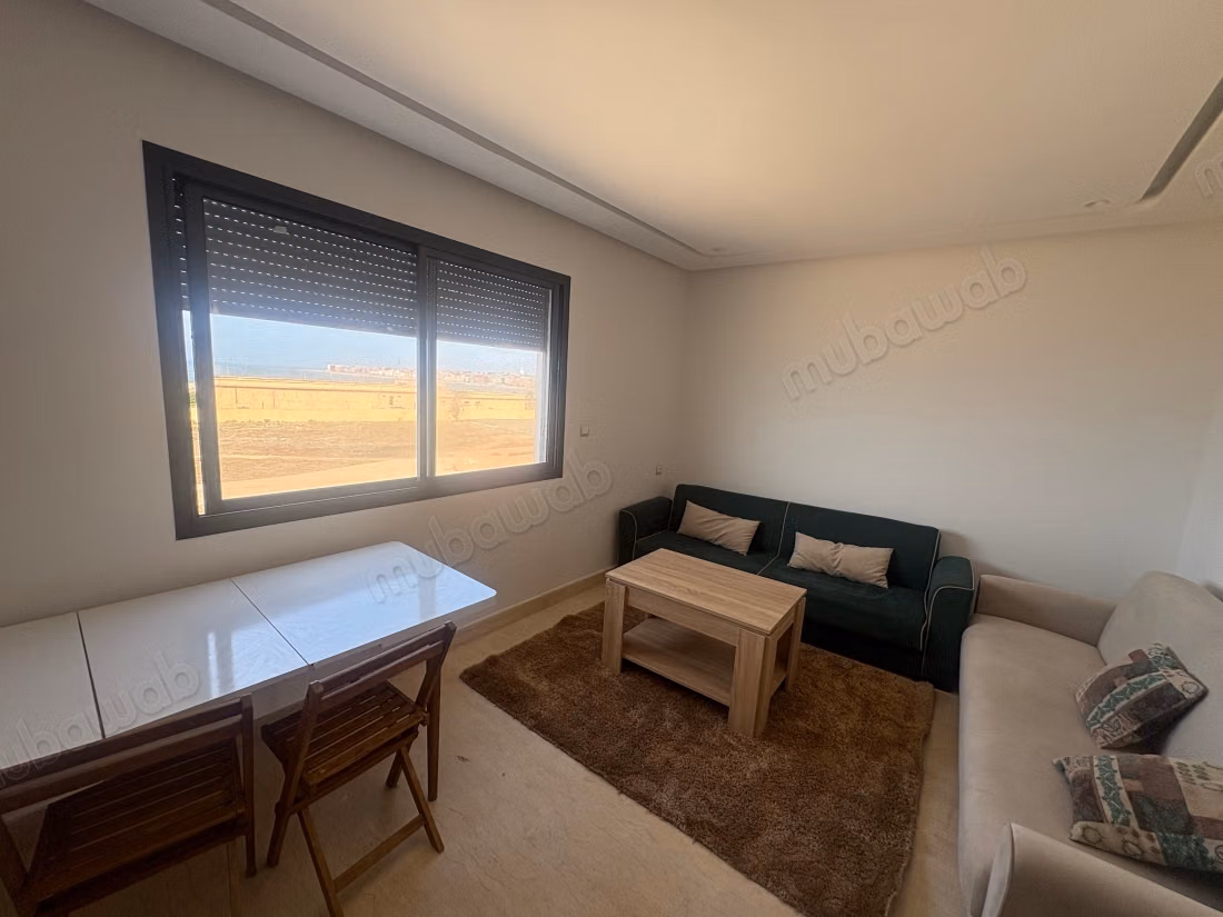 Location d'un appartement à Ezzohor. Superficie 75 m². Bien meublé