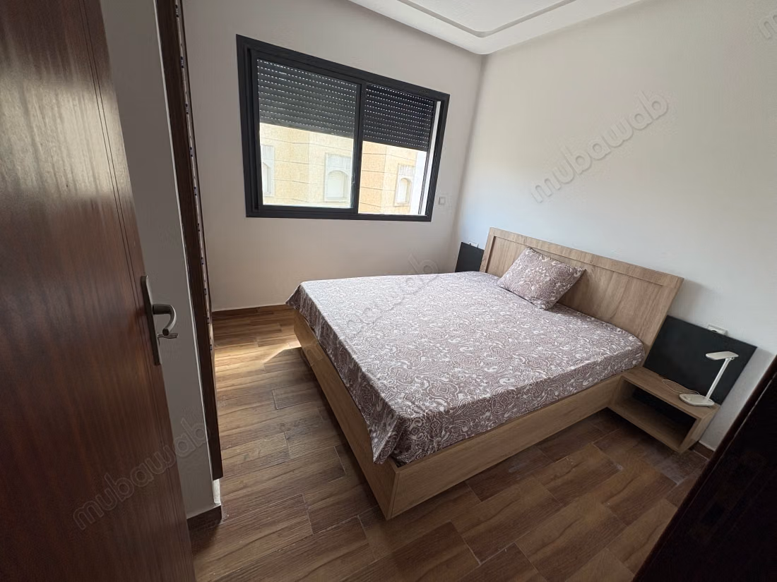 Verhuur van een appartement in Ezzohor. Oppervlak 75 m². Goed gemeubileerd