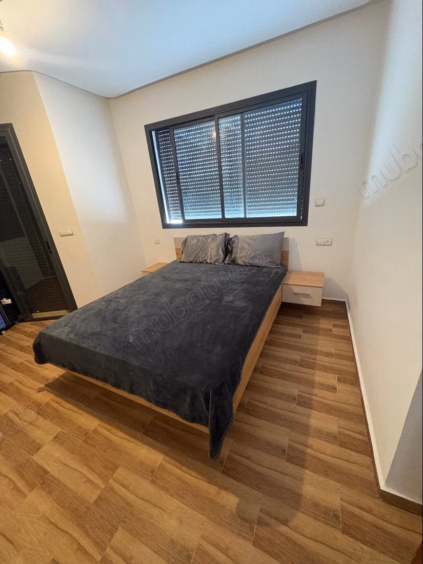 Verhuur van een appartement in Ezzohor. Oppervlak 75 m². Goed gemeubileerd