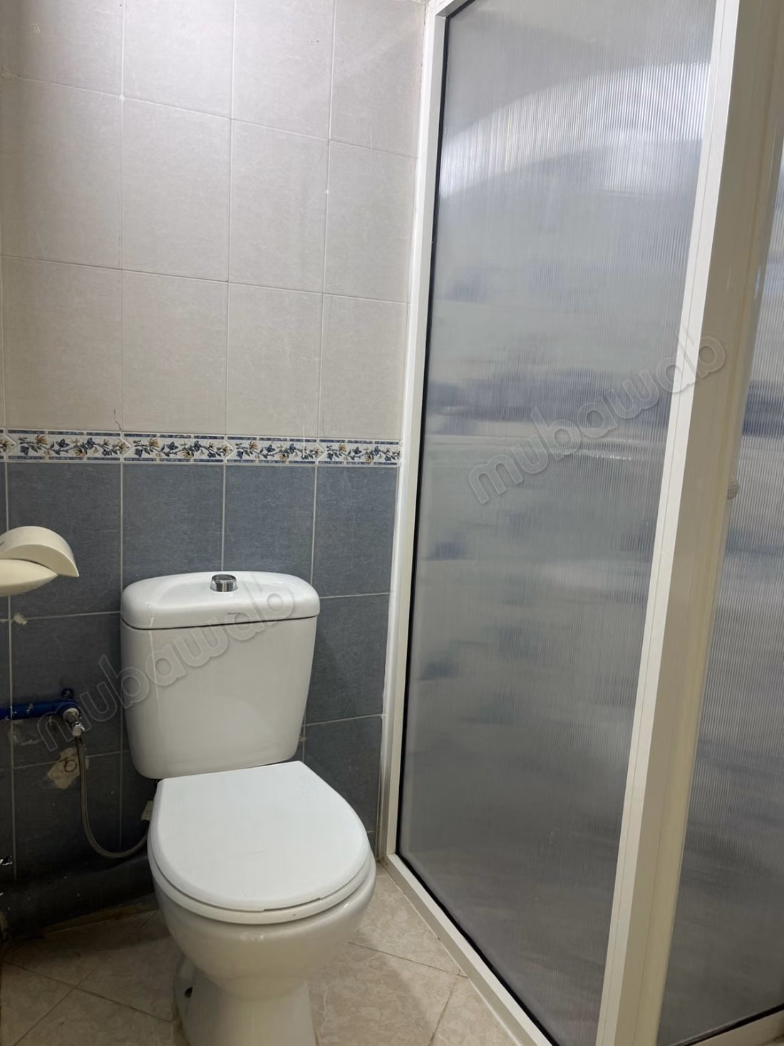 Appartement en location à Harhoura. 
Superficie 80 m². 
Meublé