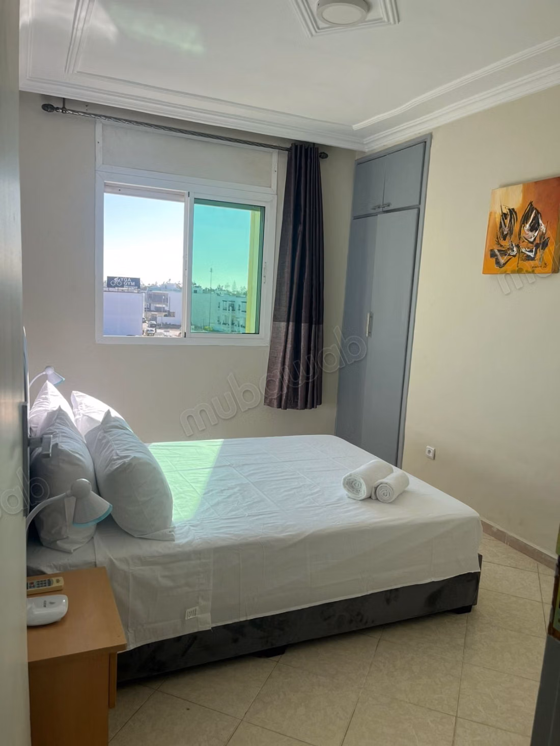Appartement en location à Harhoura. 
Superficie 80 m². 
Meublé