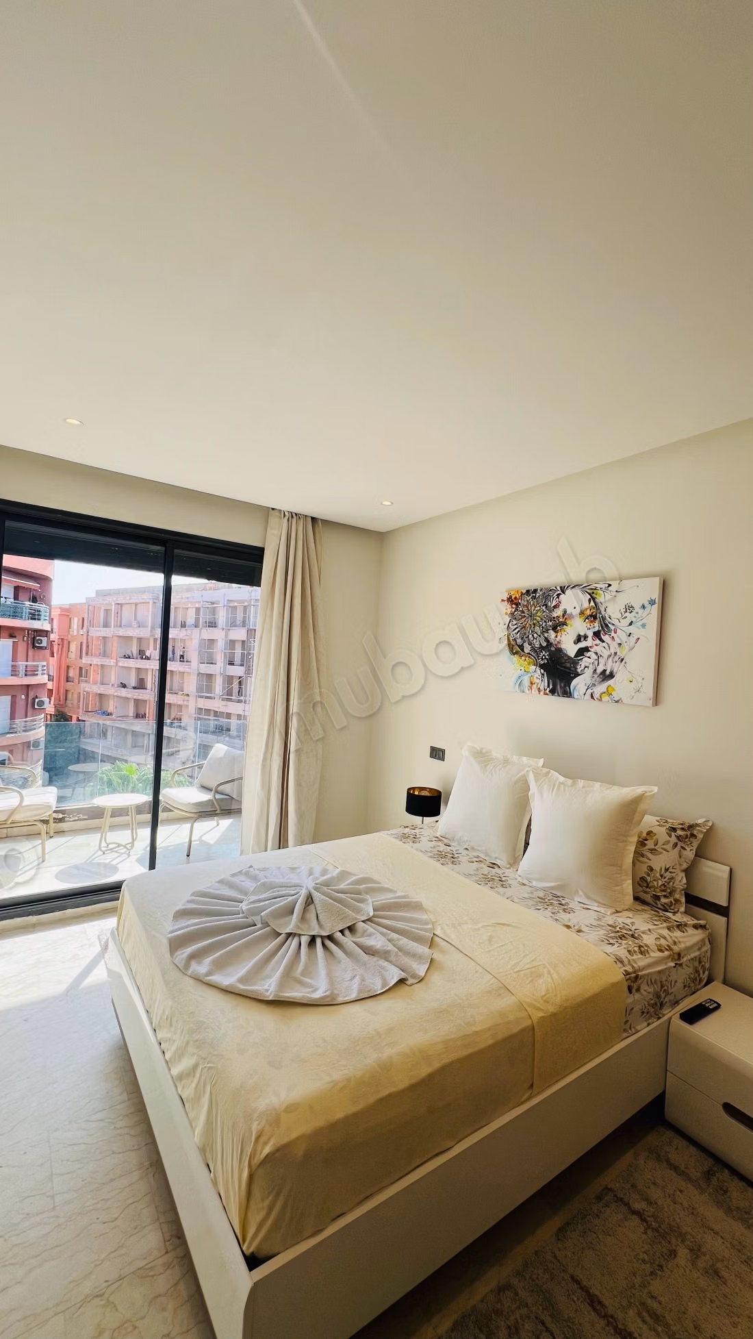 Beautiful apartment for rent in Guéliz. 7 comfortable rooms. Furnished