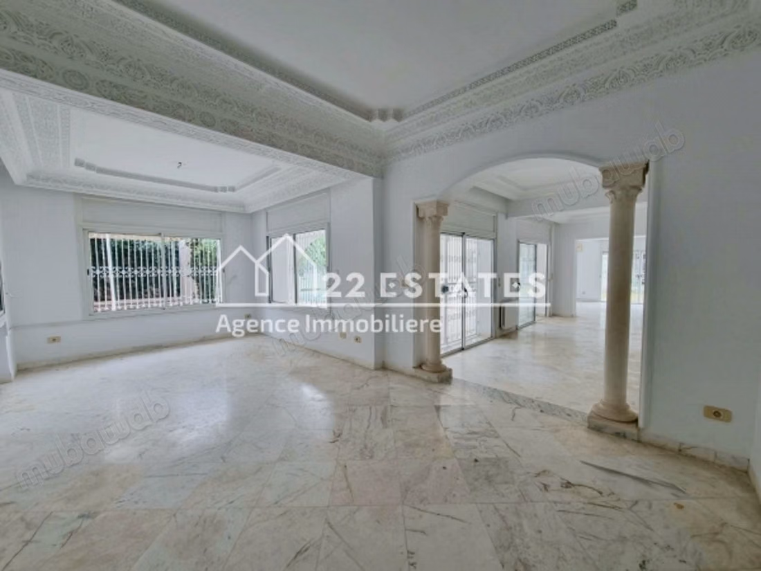 Villa S6 con piscina a Cartagine Salammbô