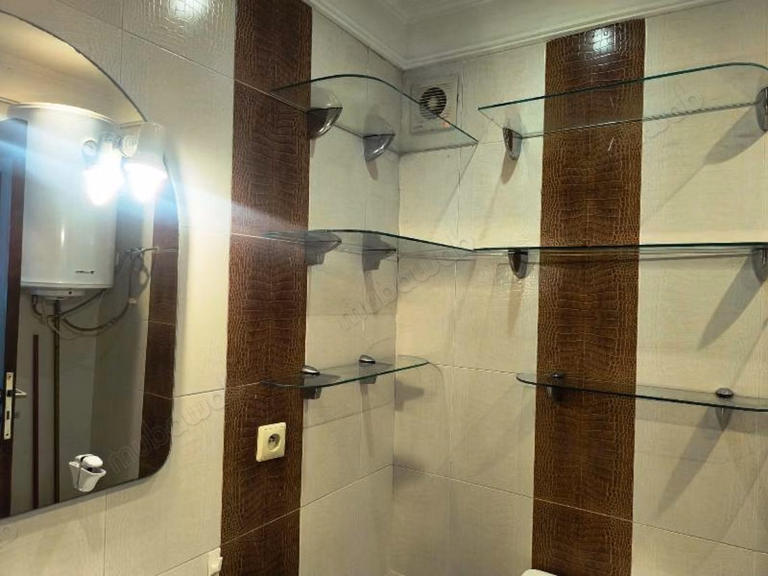 Apartamento vacío en alquiler