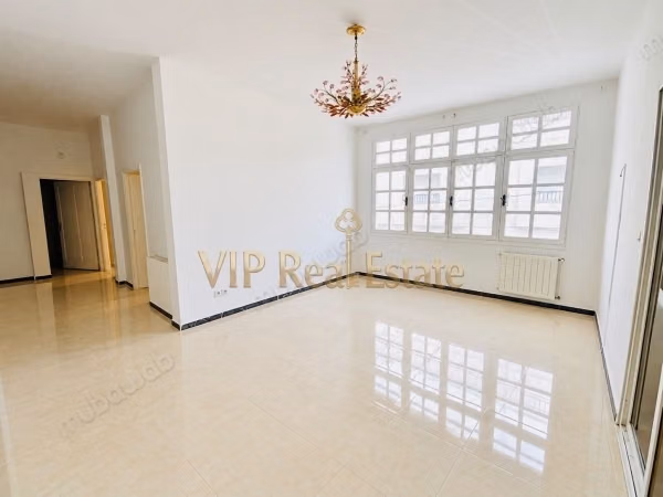 For rent, a S2 apartment at La Marsa Beach