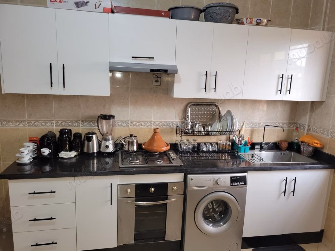 Apartamento amueblado en alquiler cerca de Sup de Co