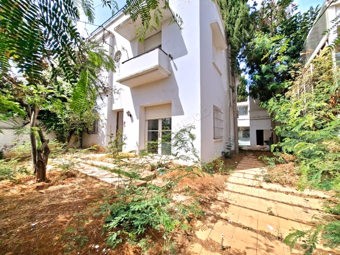 Villa commercial à louer – 700m2 utile Oasis