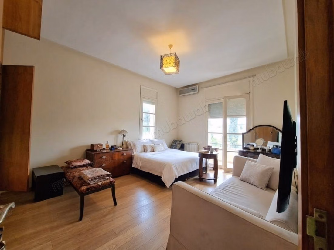 Villa commercial à louer – 700m2 utile Oasis