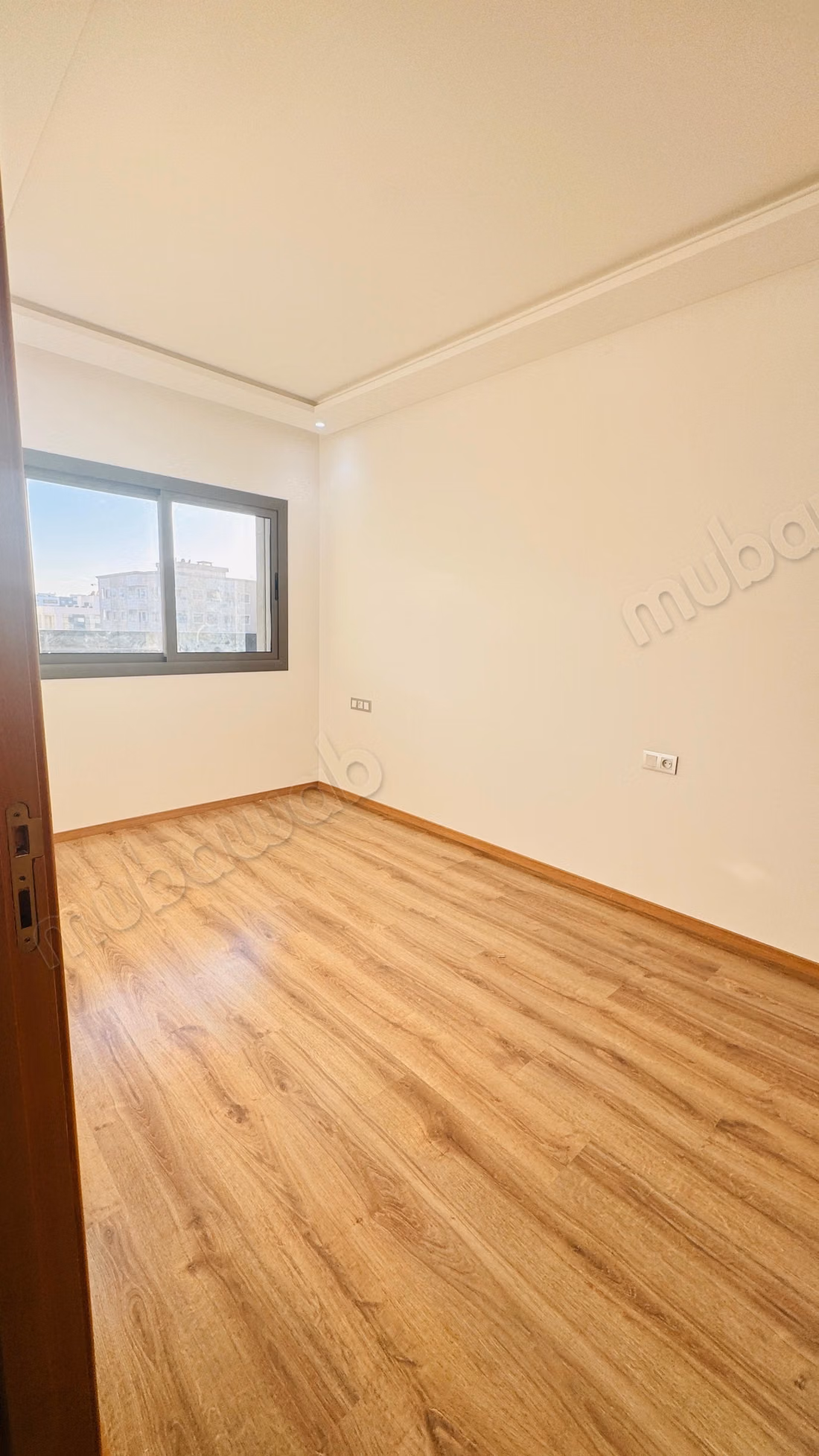 Appartement vide de deux chambres a louer