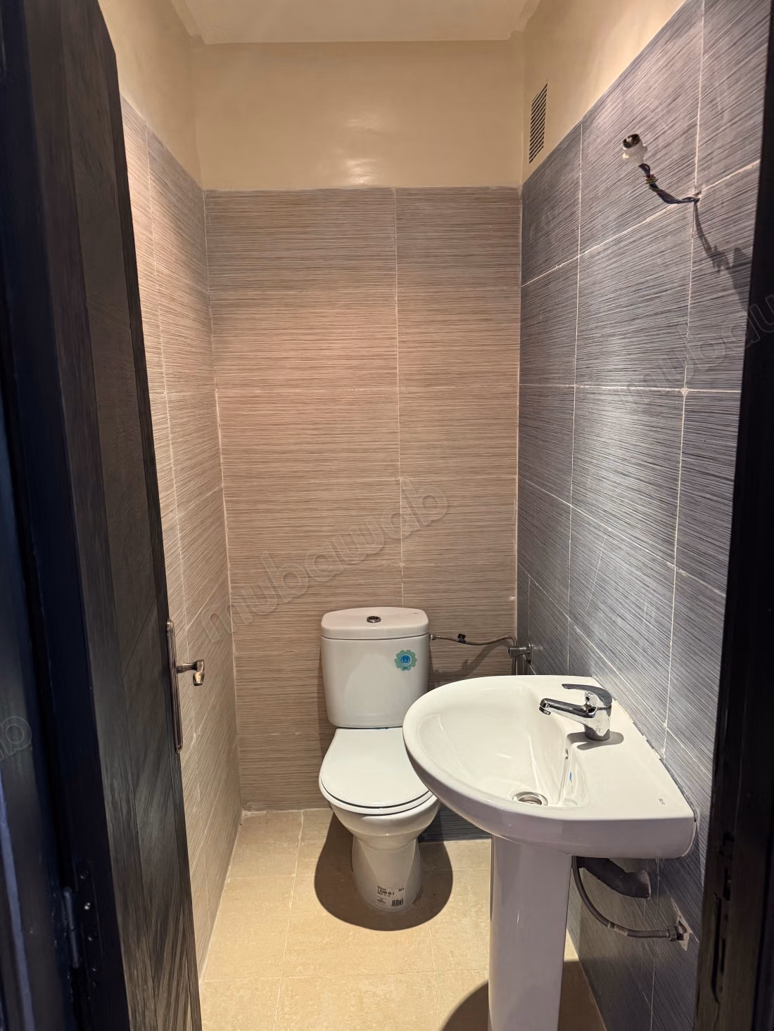 Location d'un appartement à Riad Al Atlas. 2 chambres agréables. Salon Marocain