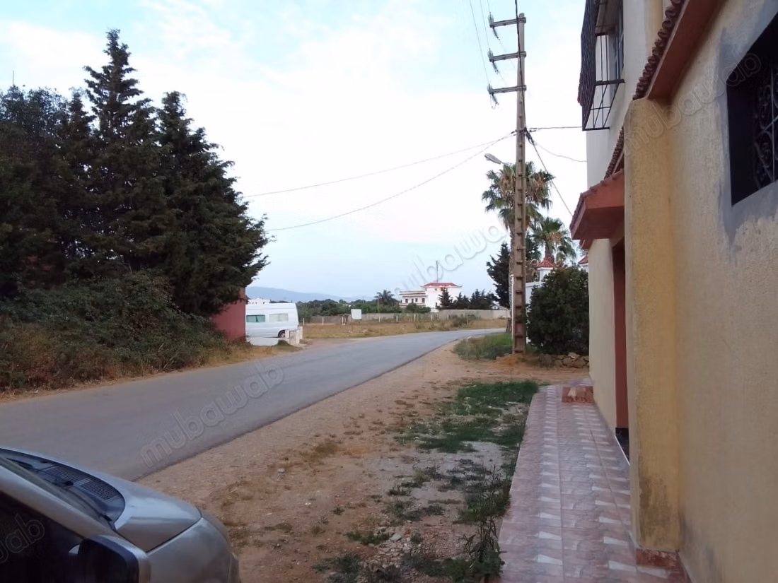 Vente de terrain à briech 
5 km à Asilah.
Surface totale 500 m²