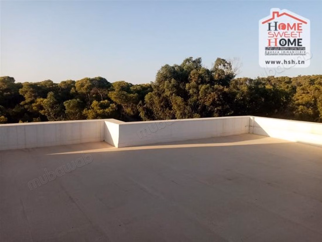 Triplex Gamaria in vendita a Gammarth Foresta