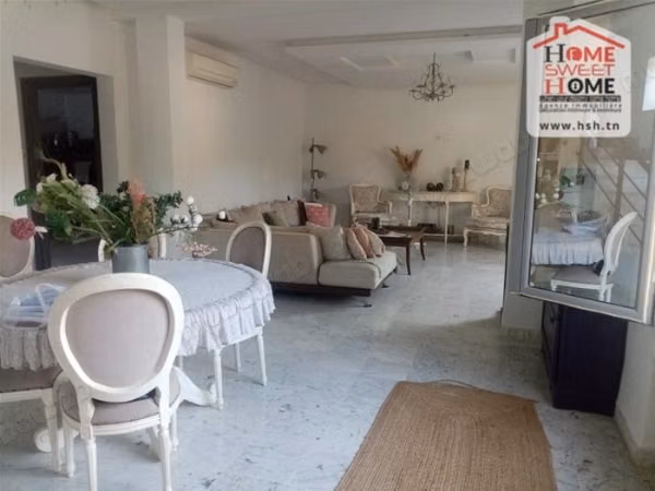 Triplex Gamaria à vendre à Gammarth Forêt