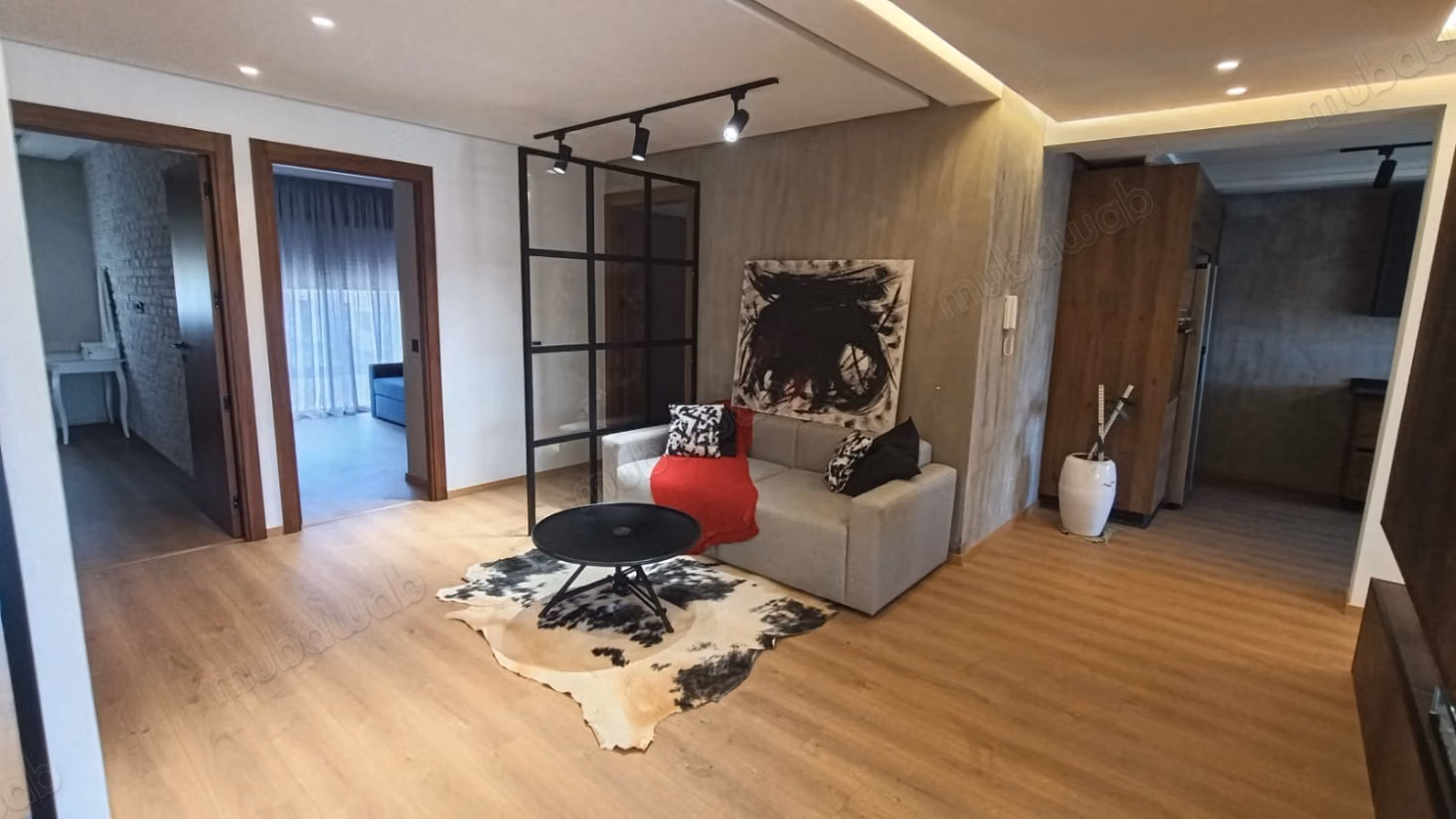 Apartamento de 3 habitaciones en alquiler en Val d’Or - 130 m²
