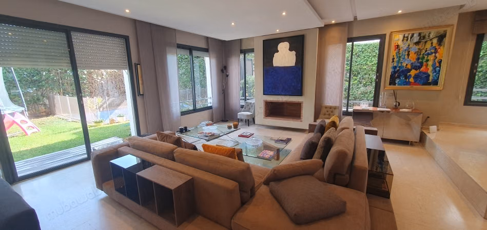 Villa 380 m2 avec piscine à Ain diab