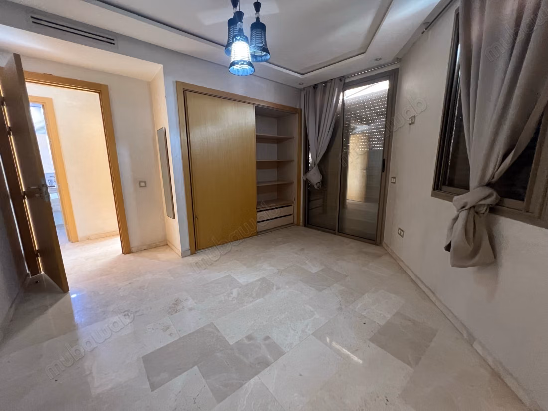 Appartamento in affitto a Guéliz. 3 stanze. Residenza con concierge e aria condizionata centrale