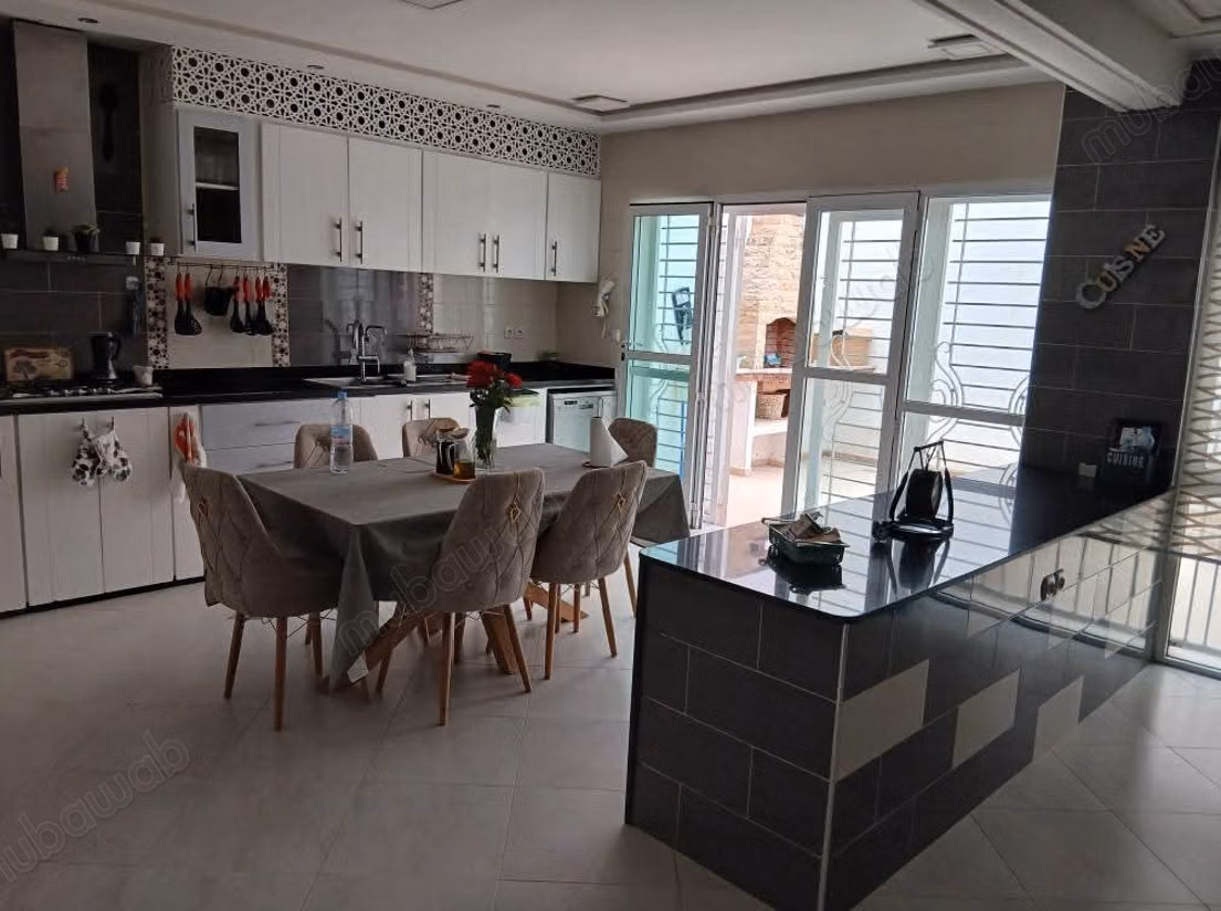 Villa Ryad Ain chkef Fès 334m² Costruzione Giardino Garage