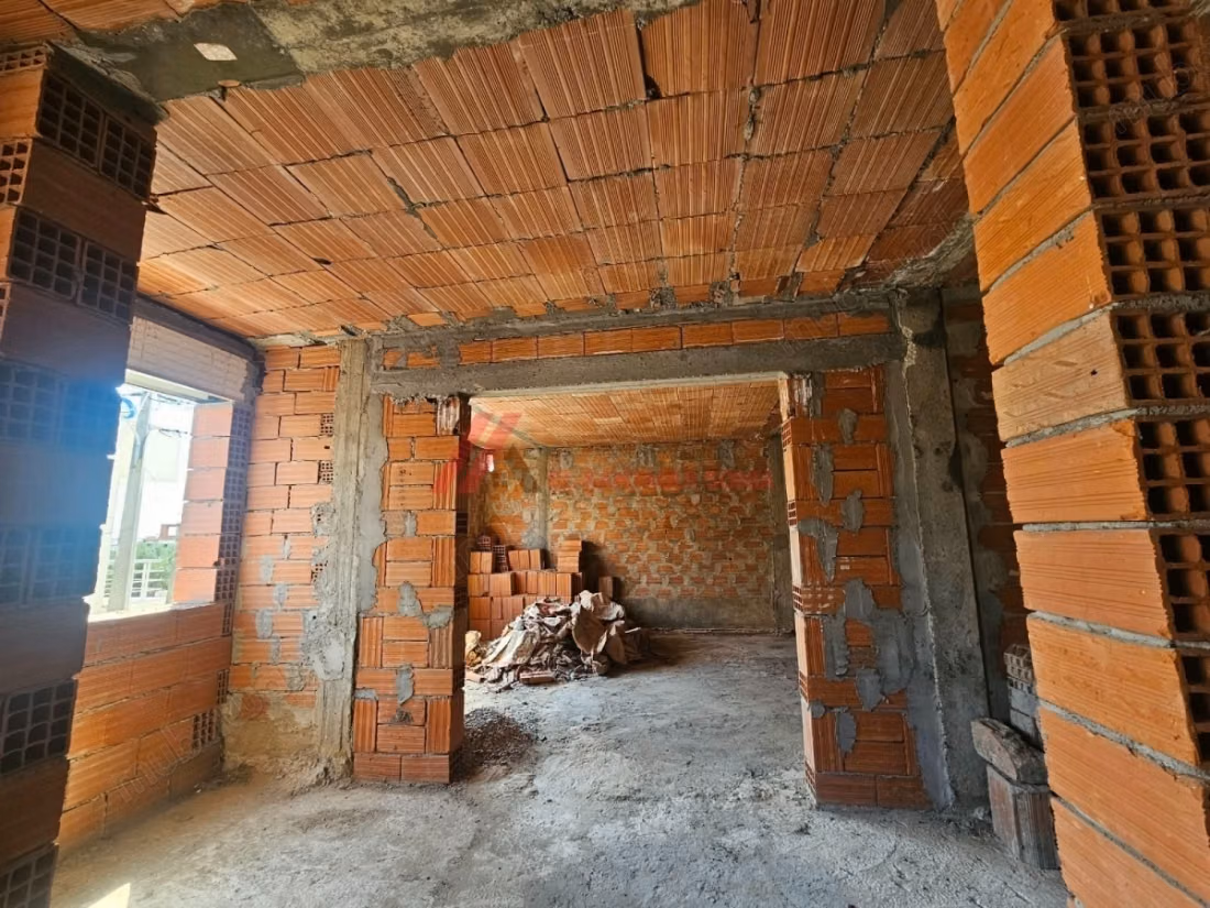 A vendre un maison à sidi bouali