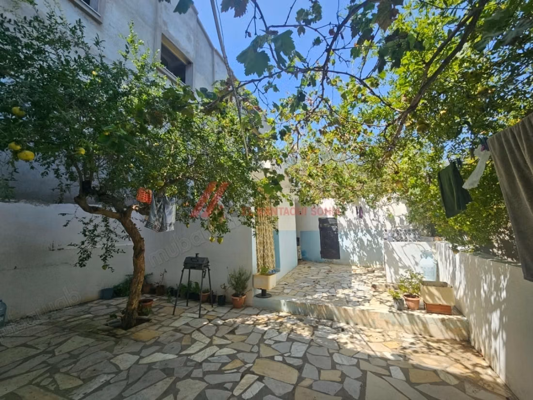 A vendre un maison à sidi bouali