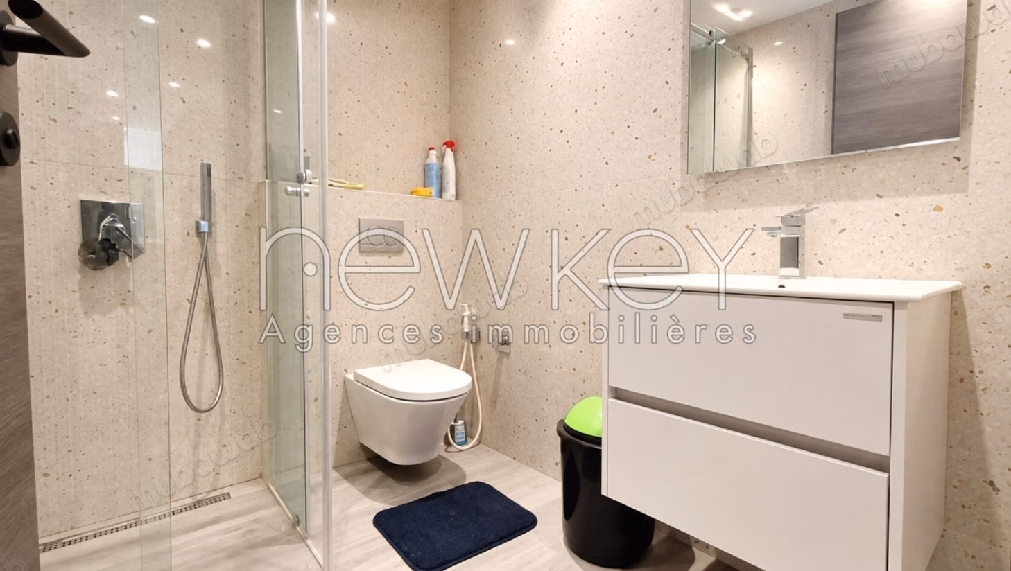 Furnished S1 apartment for rent at Lake 2