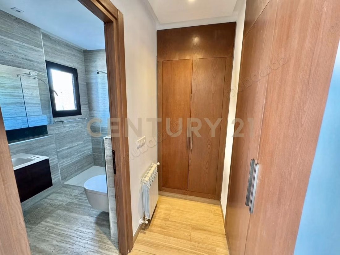 Alouer: appartement s3 aux jardins de carthage