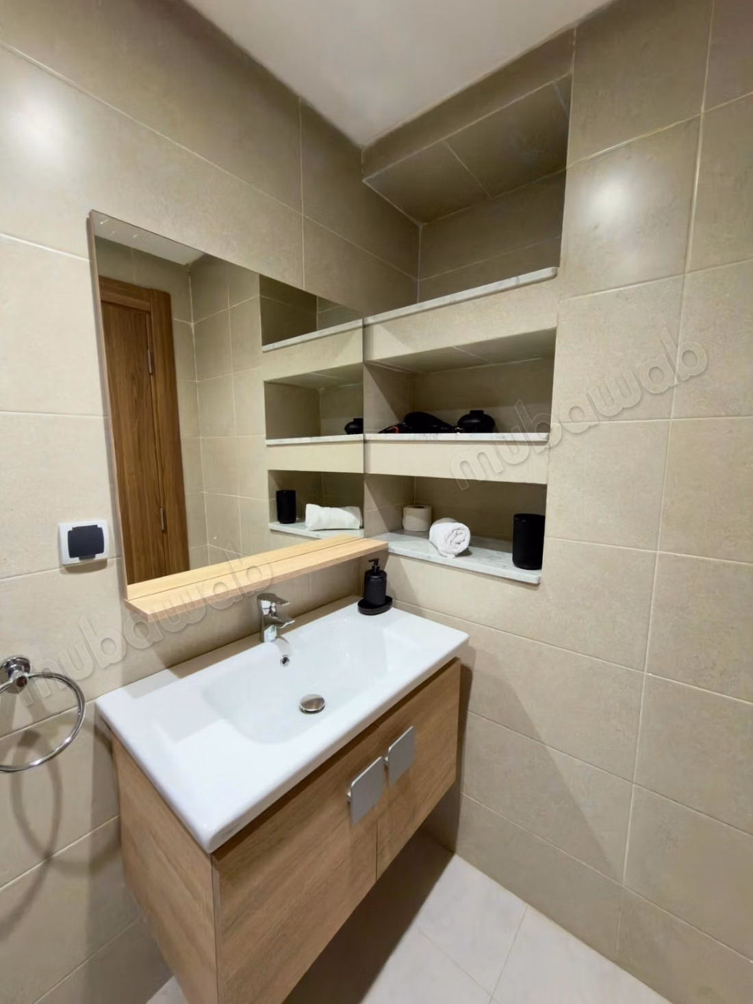 Apartments for rent in Hivernage. 2 pleasant suites