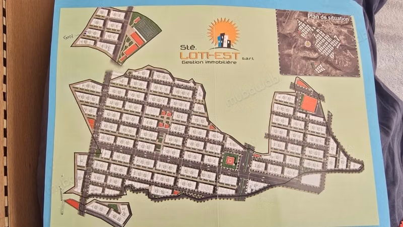 Beau terrain à la vente à Zone Industrielle Mghogha.
Surface de 80 m²