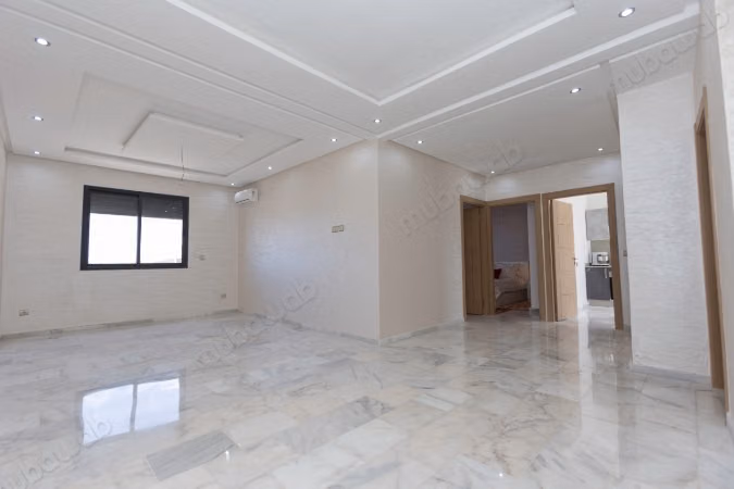 Appt neuf 100m² vide – 5min Casa Voyageurs