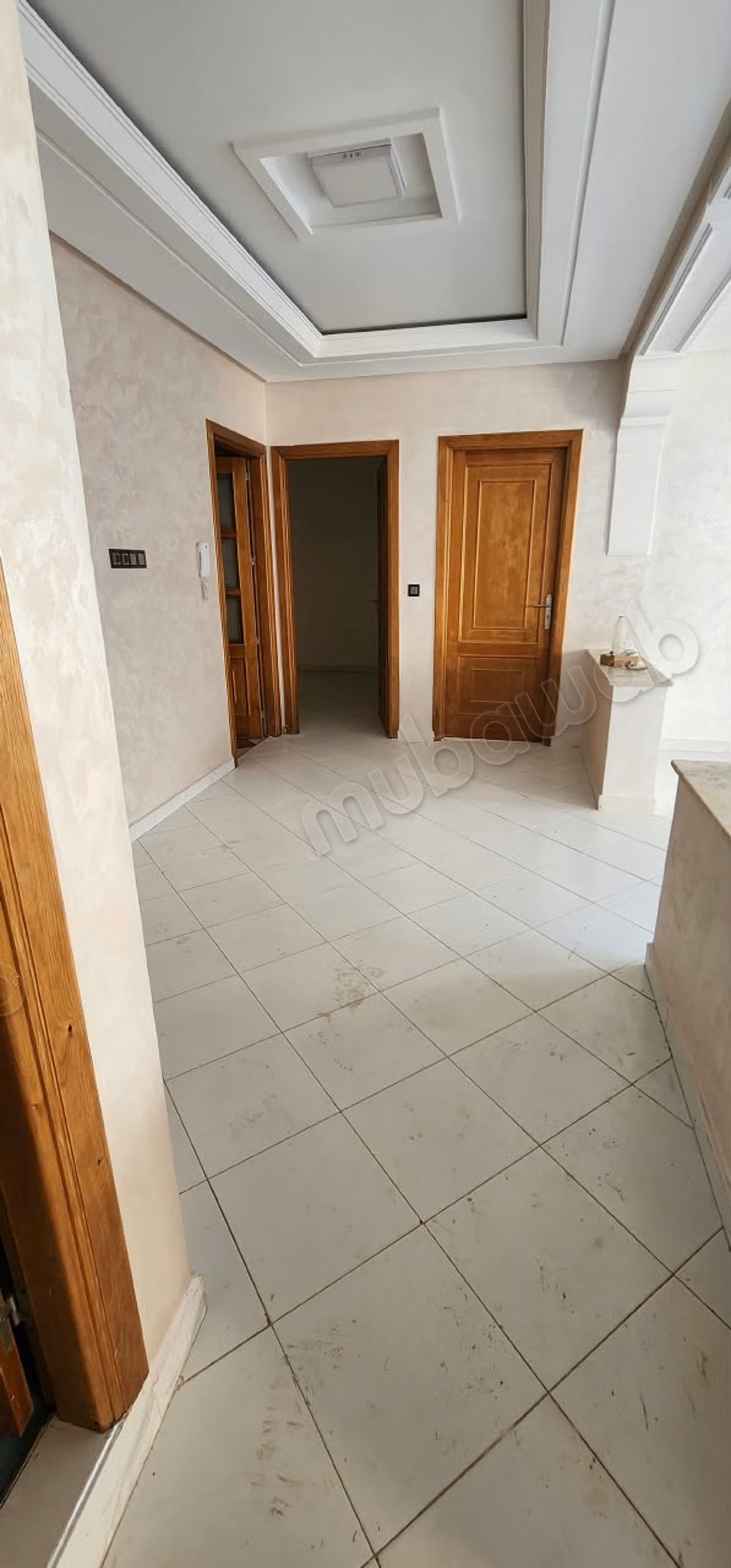 3-Slaapkamer Appartement Te Huur - 2ᵉ Verdieping